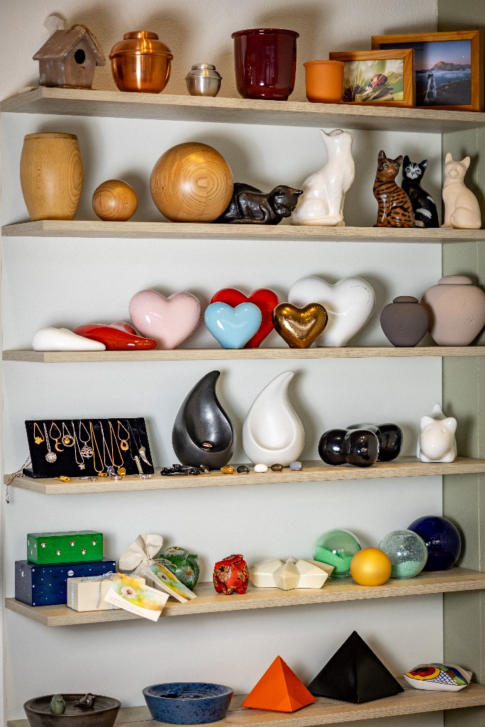 Urnen und Andenken fuer Haustiere